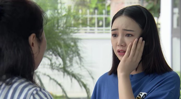 Hội con giáp thứ 13 gây ngứa mắt trên phim Việt, có người chưa được lên phim đã nhận đủ gạch xây nhà - Ảnh 8. Hội con giáp thứ 13 gây ngứa mắt trên phim Việt, có người chưa được lên phim đã nhận đủ gạch xây nhà - Ảnh 8.