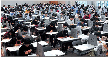 Từ chuyện thầy giáo người Mỹ không giải nổi bài toán thi đại học Trung Quốc đến những kì thi khó nhằn bậc nhất ở châu Á - Ảnh 5.
