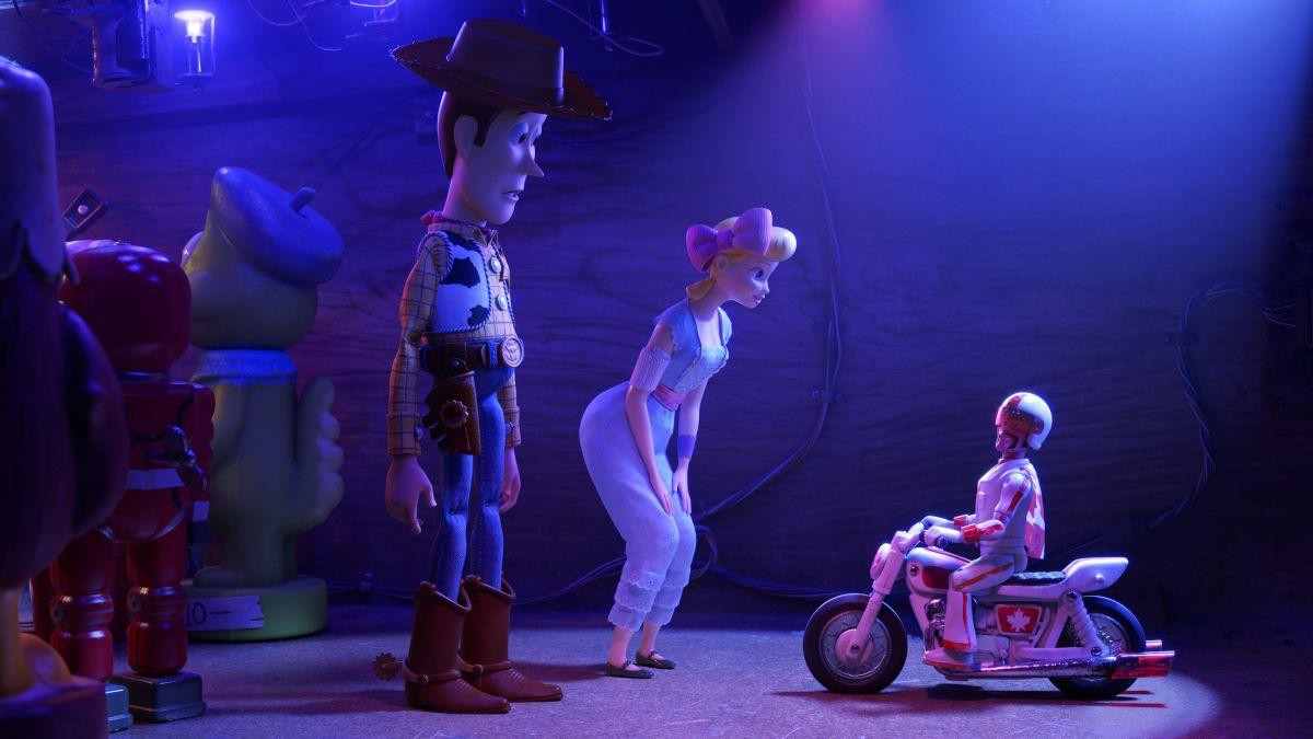 Disney ơi, có lén “mua điểm” không mà Toy Story 4 được phiếu bé ngoan 100% tròn trĩnh trên Rotten Tomatoes thế này - Ảnh 6. Disney ơi, có lén “mua điểm” không mà Toy Story 4 được phiếu bé ngoan 100% tròn trĩnh trên Rotten Tomatoes thế này - Ảnh 6.