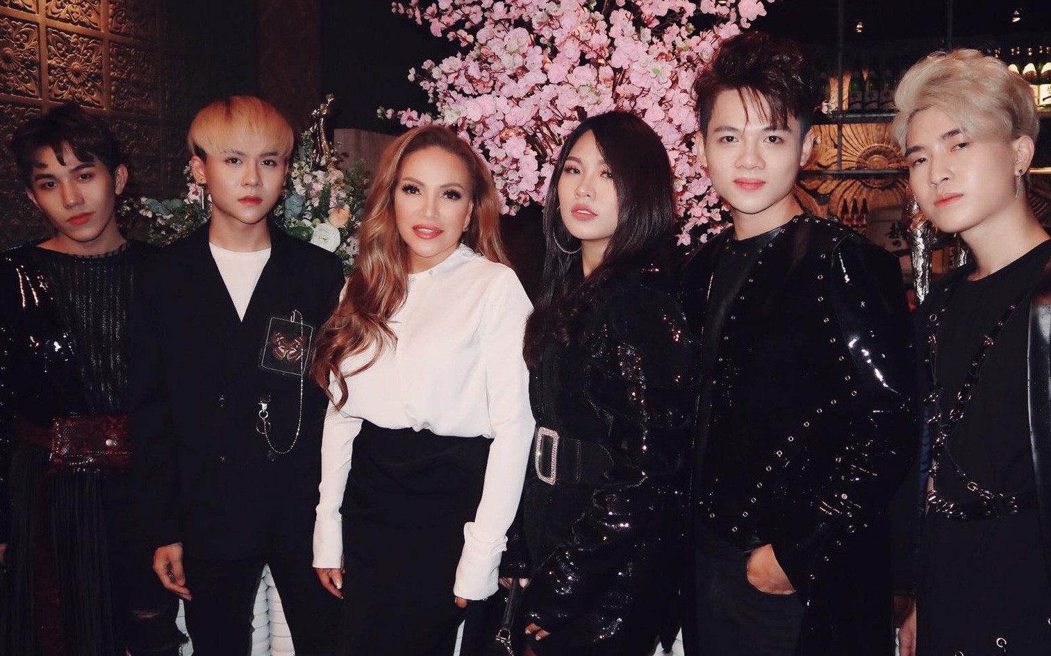 THE VOICE VIỆT, tin tức Mới nhất Giọng hát Việt: Thanh Hà hết mực cưng