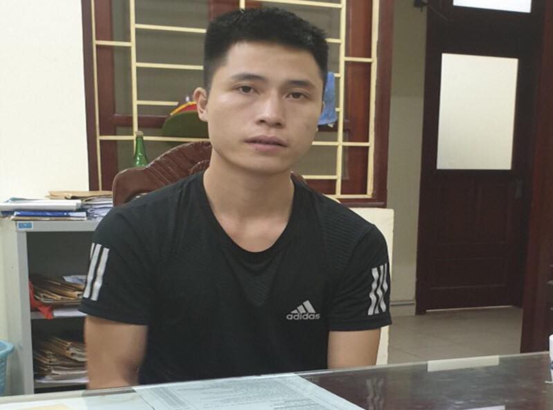 Nóng: Gã thanh niên ra đầu thú, khai nhận dùng dao sát hại bạn gái 19 tuổi rồi bỏ trốn lên biên giới - Ảnh 1. Nóng: Gã thanh niên ra đầu thú, khai nhận dùng dao sát hại bạn gái 19 tuổi rồi bỏ trốn lên biên giới - Ảnh 1.