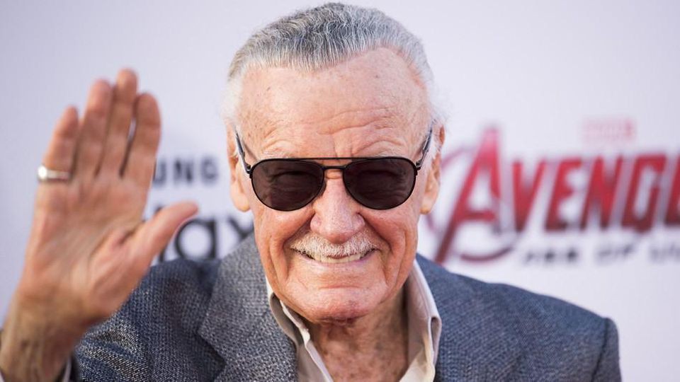 10 cái tên hú hồn từng đóng phim Marvel có thể bạn nhận ra: Em dâu Thor là Miley Cyrus cũng từng làm siêu anh hùng - Ảnh 2. 10 cái tên hú hồn từng đóng phim Marvel có thể bạn nhận ra: Em dâu Thor là Miley Cyrus cũng từng làm siêu anh hùng - Ảnh 2.