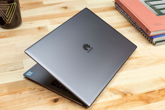 Laptop Huawei bất ngờ comeback trên Microsoft Store sau một tháng biến mất bí ẩn - Ảnh 1.