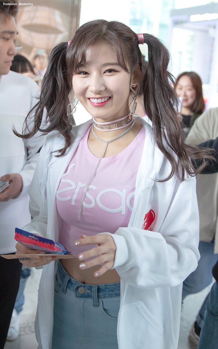 Loạt idol Kpop gây bão nhờ tóc vàng bạch kim: Người vịt hóa thiên nga, lên hẳn top trend, kẻ tuột dốc không phanh - Ảnh 12.