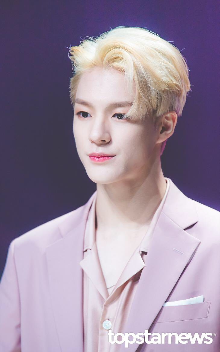 Loạt idol Kpop gây bão nhờ tóc vàng bạch kim: Người vịt hóa thiên nga, lên hẳn top trend, kẻ tuột dốc không phanh - Ảnh 27.