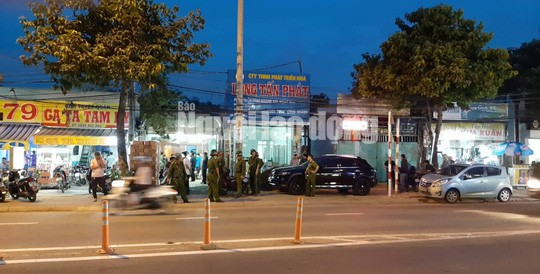 Kh&aacute;m x&eacute;t nh&agrave;, c&ocirc;ng ty của chủ doanh nghiệp k&ecirc;u giang hồ v&acirc;y xe c&ocirc;ng an - Ảnh 5.