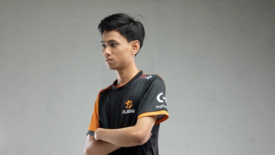 VCS mùa Hè 2019 ngày 2: Màn debut ấn tượng của tân binh Team Flash và bộ mặt u ám của GAM esports - Ảnh 3.