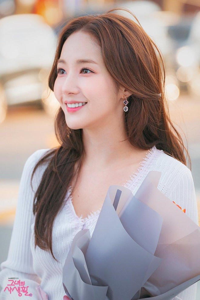 Lâu lắm mới thấy Thư Ký Kim Park Min Young khoe body táo bạo thế này, bất ngờ hơn đây lại là ảnh chưa chỉnh sửa - Ảnh 3.