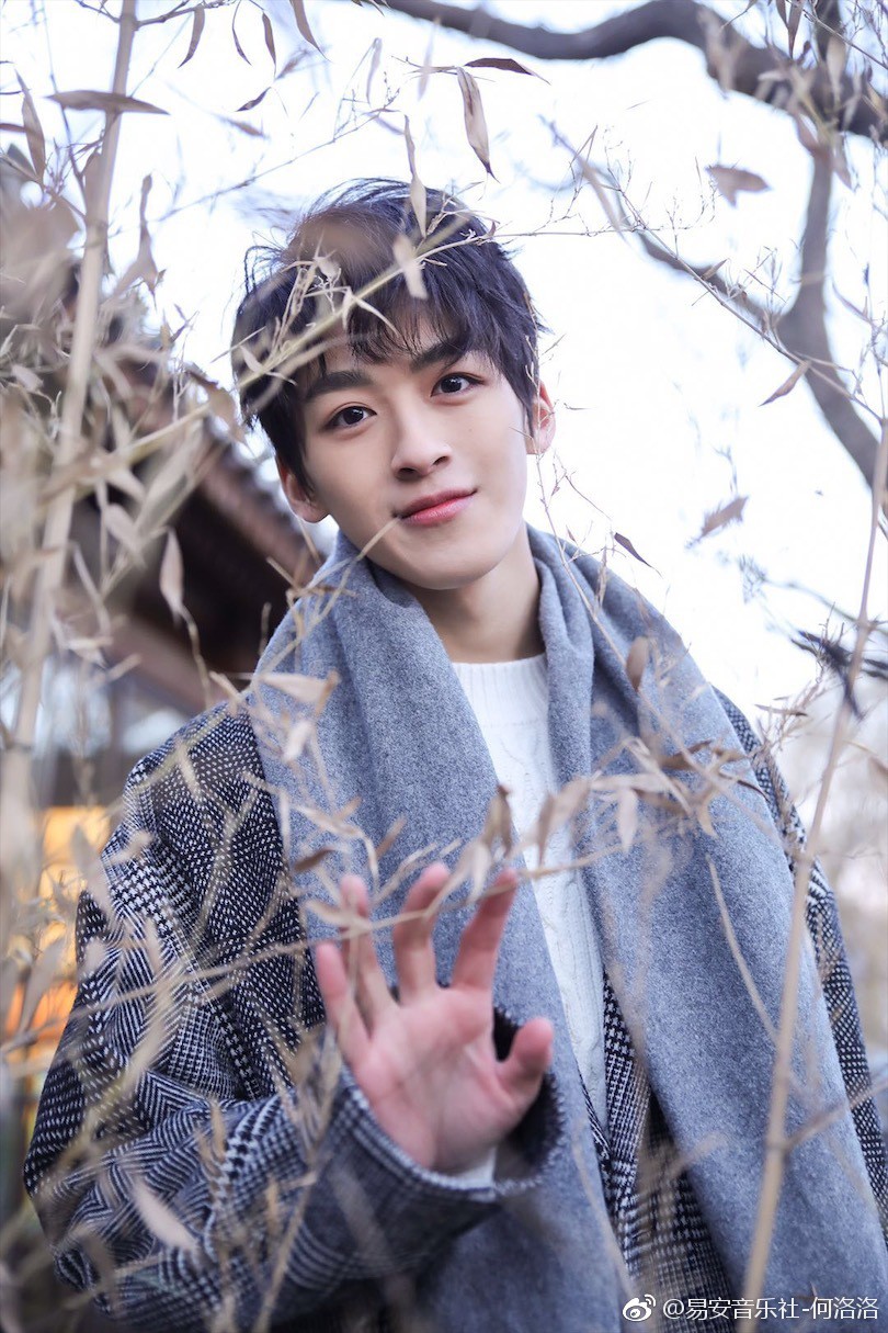 Boygroup mới hot nhất xứ Trung R1SE: Center bị JYP đánh đập, người như nam thần, kẻ gây tranh cãi vì visual quá thường - Ảnh 8. Boygroup mới hot nhất xứ Trung R1SE: Center bị JYP đánh đập, người như nam thần, kẻ gây tranh cãi vì visual quá thường - Ảnh 8.