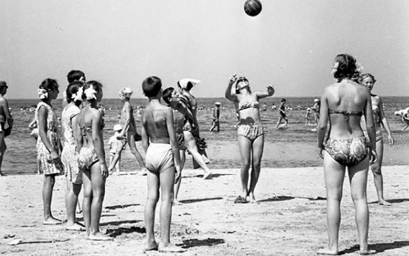 Kh&aacute;m ph&aacute; hoạt động giải tr&iacute; của người d&acirc;n Li&ecirc;n X&ocirc; trong m&ugrave;a h&egrave; - Ảnh 7.