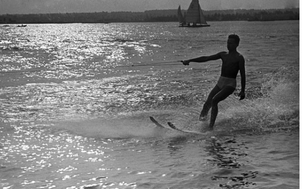 Kh&aacute;m ph&aacute; hoạt động giải tr&iacute; của người d&acirc;n Li&ecirc;n X&ocirc; trong m&ugrave;a h&egrave; - Ảnh 10.