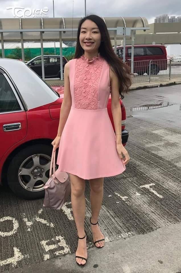 Hoảng hồn với nhan sắc d&agrave;n th&iacute; sinh Hoa hậu Hong Kong: Thảm thế n&agrave;y th&igrave; ai sẽ đăng quang? - Ảnh 1.