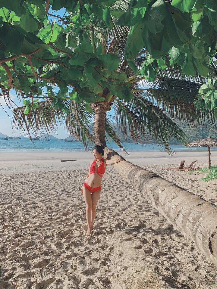 Nhan sắc c&ocirc; Hạnh b&aacute;n hoa chiếm tr&aacute;i tim bố Sơn Về nh&agrave; đi con ngo&agrave;i đời : Ngo&agrave;i 40 m&agrave; hack tuổi, body gợi cảm ngỡ ng&agrave;ng - Ảnh 5.