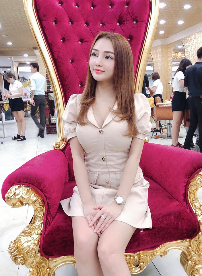 So với thời còn chơi với Ngân 98, nhan sắc Mon 2K ngày càng lạ lắm à nghen! - Ảnh 9.