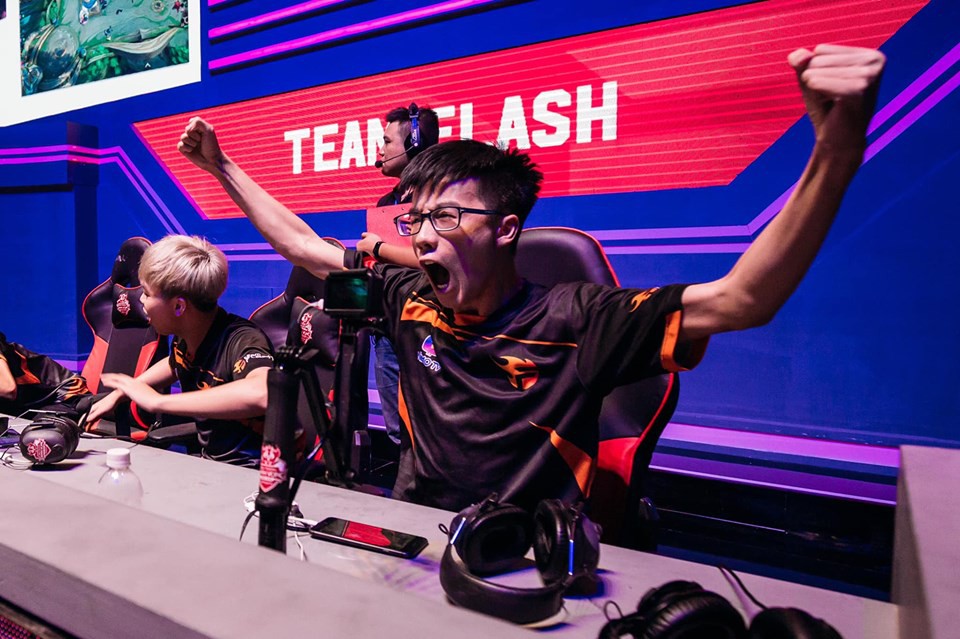 FL.Elly - Chàng lính đánh thuê hay kẻ đóng thế vĩ đại? - Ảnh 7. FL.Elly - Chàng lính đánh thuê hay kẻ đóng thế vĩ đại? - Ảnh 7.