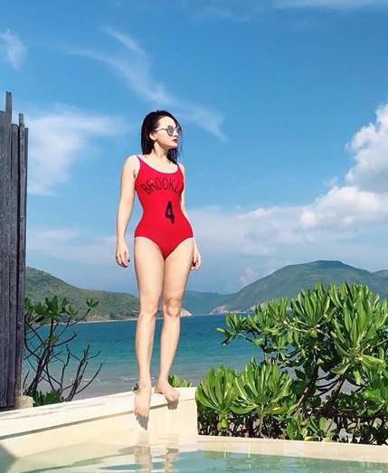 Bảo Thanh Về nhà đi con hiếm hoi diện bikini, đốt mắt với vòng 3 nóng bỏng - Ảnh 3.