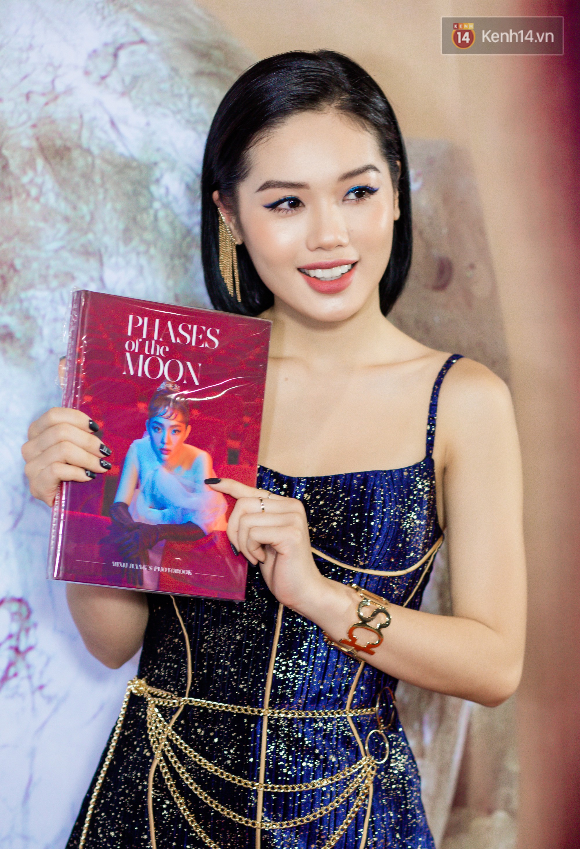Minh Hằng, Hoàng Thùy Linh khiến fan thích thú với màn song ca Để Mị nói cho mà nghe! - Ảnh 3. Minh Hằng, Hoàng Thùy Linh khiến fan thích thú với màn song ca Để Mị nói cho mà nghe! - Ảnh 3.