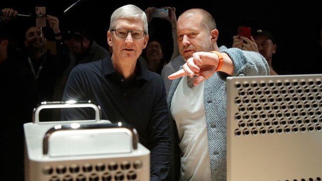 Jony Ive thực ra đã nghỉ việc được vài năm, đó là lý do tại sao Apple vẫn bế tắc về thiết kế - Ảnh 1.