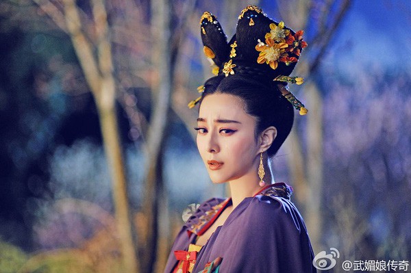 5 gương mặt v&agrave;ng trong l&agrave;ng phim cung đấu, chứng minh cho c&acirc;u &ldquo;l&ograve;ng dạ đ&agrave;n b&agrave;&rdquo; kh&ocirc;ng đ&ugrave;a được đ&acirc;u - Ảnh 7.