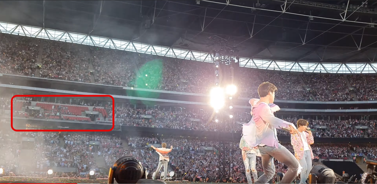 Стадион Wembley BTS