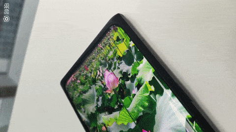 OPPO tr&igrave;nh diễn smartphone đầu ti&ecirc;n tr&ecirc;n thế giới c&oacute; camera nằm ho&agrave;n to&agrave;n b&ecirc;n dưới m&agrave;n h&igrave;nh - Ảnh 2.