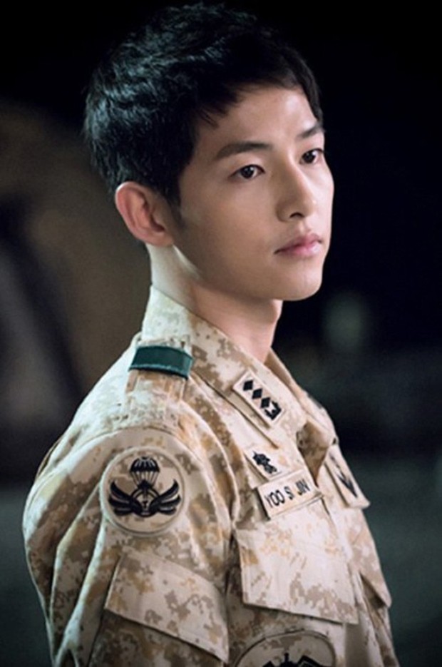 Từ Hậu Duệ Mặt Trời đến kẻ gánh lời nguyền ở Niên sử ký Arthdal: Song Joong Ki càng khẳng định diễn xuất vượt trội! - Ảnh 8.