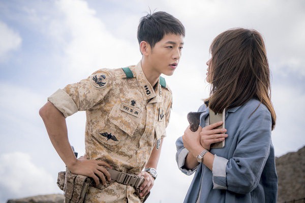 Từ Hậu Duệ Mặt Trời đến kẻ gánh lời nguyền ở Niên sử ký Arthdal: Song Joong Ki càng khẳng định diễn xuất vượt trội! - Ảnh 9.