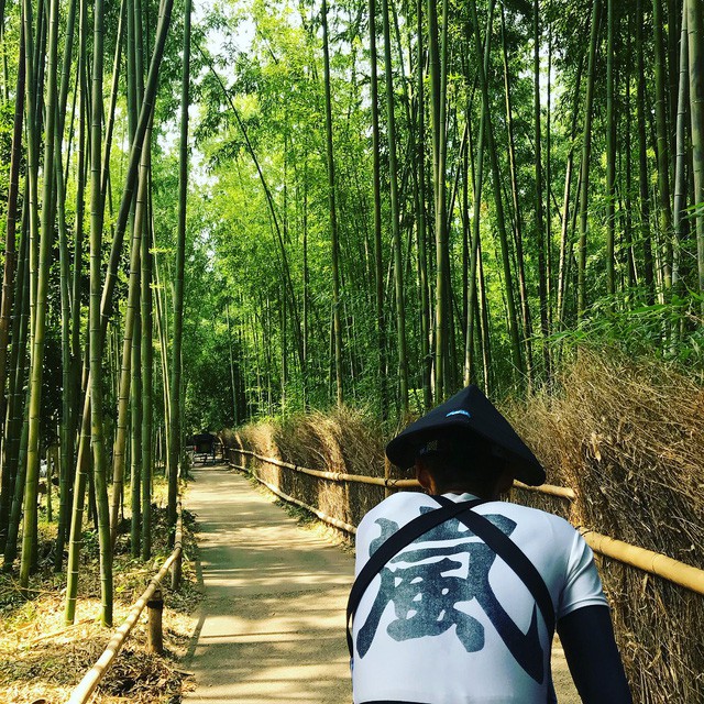  Lạc lối giữa mê cung xanh mướt của rừng tre Sagano: Nơi chứa đựng những âm thanh tinh túy cả Nhật Bản đều muốn bảo tồn  - Ảnh 13.