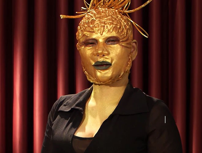 Lựa chọn của tr&aacute;i tim: C&ocirc; g&aacute;i chuyển giới đeo mặt nạ xấu x&iacute; đi t&igrave;m bạn trai - Ảnh 3.