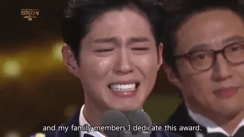 Song Joong Khi từng bật khóc khi Park Bo Gum nhận giải, tình anh em thắm thiết mặn nồng nay còn đâu? - Ảnh 3.