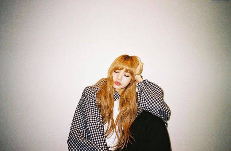 Xin hân hạnh giới thiệu travel vlogger thế hệ mới - Lisa (BLACKPINK) với 1 triệu subcribers chỉ sau 4 video: Hãy coi chừng đó! - Ảnh 24. Xin hân hạnh giới thiệu travel vlogger thế hệ mới - Lisa (BLACKPINK) với 1 triệu subcribers chỉ sau 4 video: Hãy coi chừng đó! - Ảnh 24.