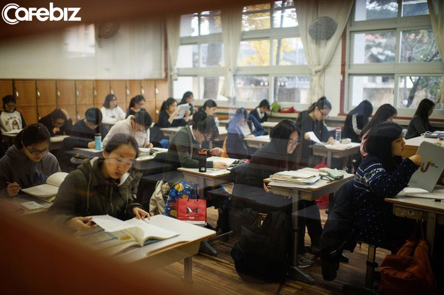 Mặt trái vị trí số 1 thế giới của nền giáo dục Hàn Quốc: Tỷ lệ học sinh tự tử cao nhất toàn cầu - Ảnh 2.