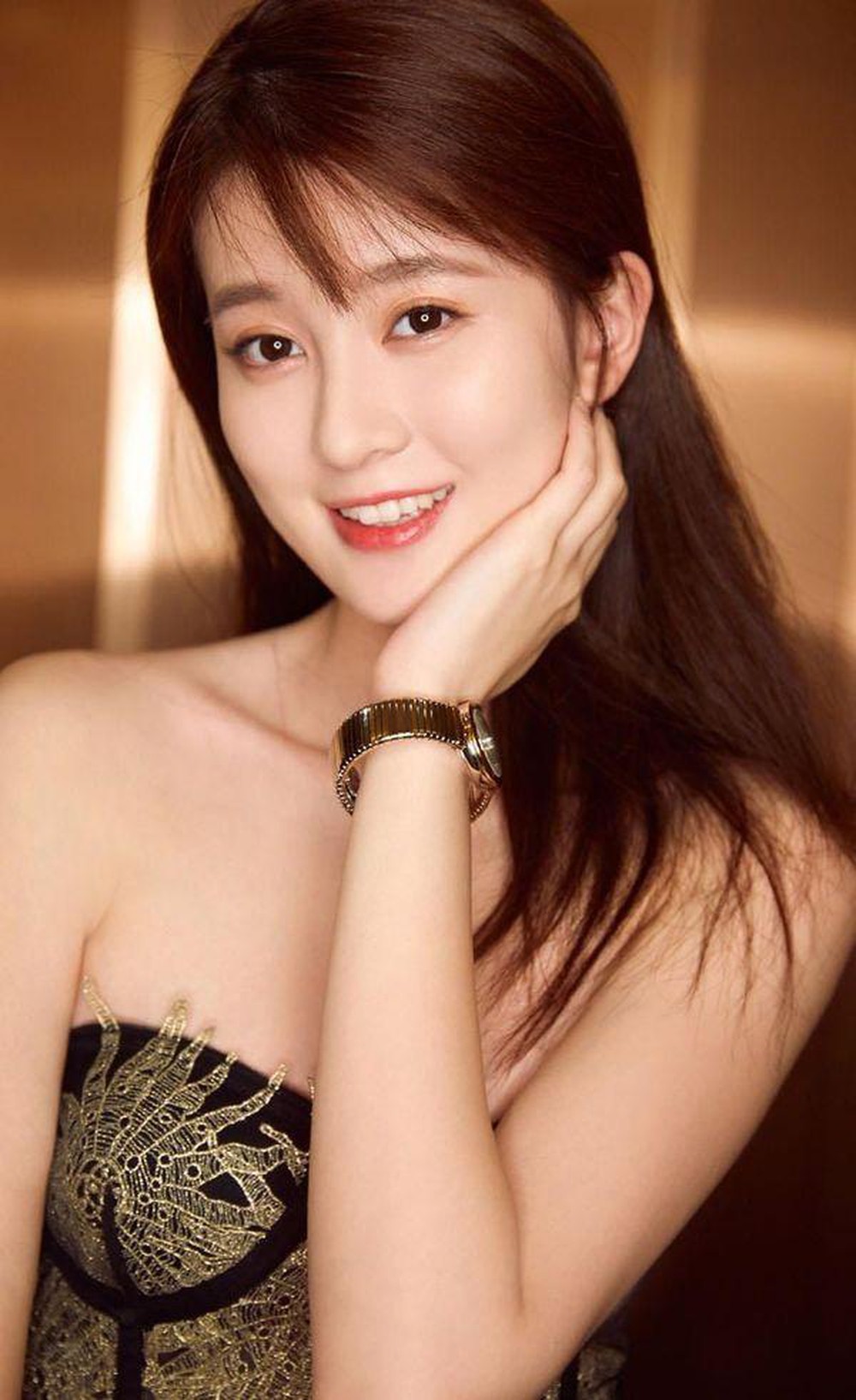 Phốt mới: Bạn gái hờ lộ hành vi mua nick ảo đẩy scandal, ép Dương Dương phải thừa nhận chuyện hẹn hò? - Ảnh 4. Phốt mới: Bạn gái hờ lộ hành vi mua nick ảo đẩy scandal, ép Dương Dương phải thừa nhận chuyện hẹn hò? - Ảnh 4.