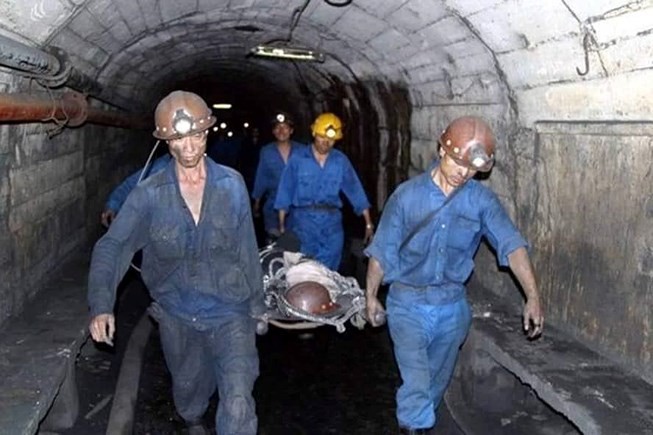 Bục túi nước mỏ than, hai công nhân thương vong - Ảnh 1.