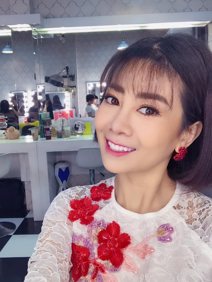 Bị nghi bán hàng online không đúng chất lượng, Mai Phương bức xúc lên tiếng - Ảnh 1. Bị nghi bán hàng online không đúng chất lượng, Mai Phương bức xúc lên tiếng - Ảnh 1.