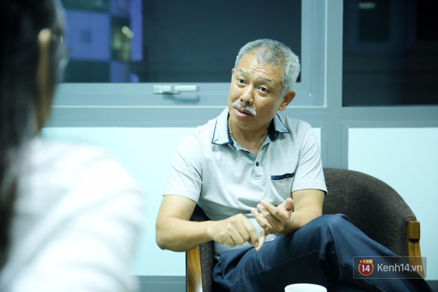 Giáo sư quần đùi Trương Nguyện Thành về Việt Nam làm việc, được bổ nhiệm làm phó hiệu trưởng trường ĐH Văn Lang - Ảnh 2.