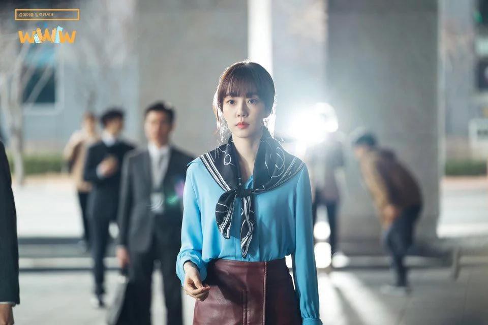 5 l&iacute; do phải xem ngay &ldquo;Search: WWW&rdquo; - Ba chị đại cung đấu v&igrave; top đầu ngầu nhất m&agrave;n ảnh H&agrave;n 2019 - Ảnh 11.