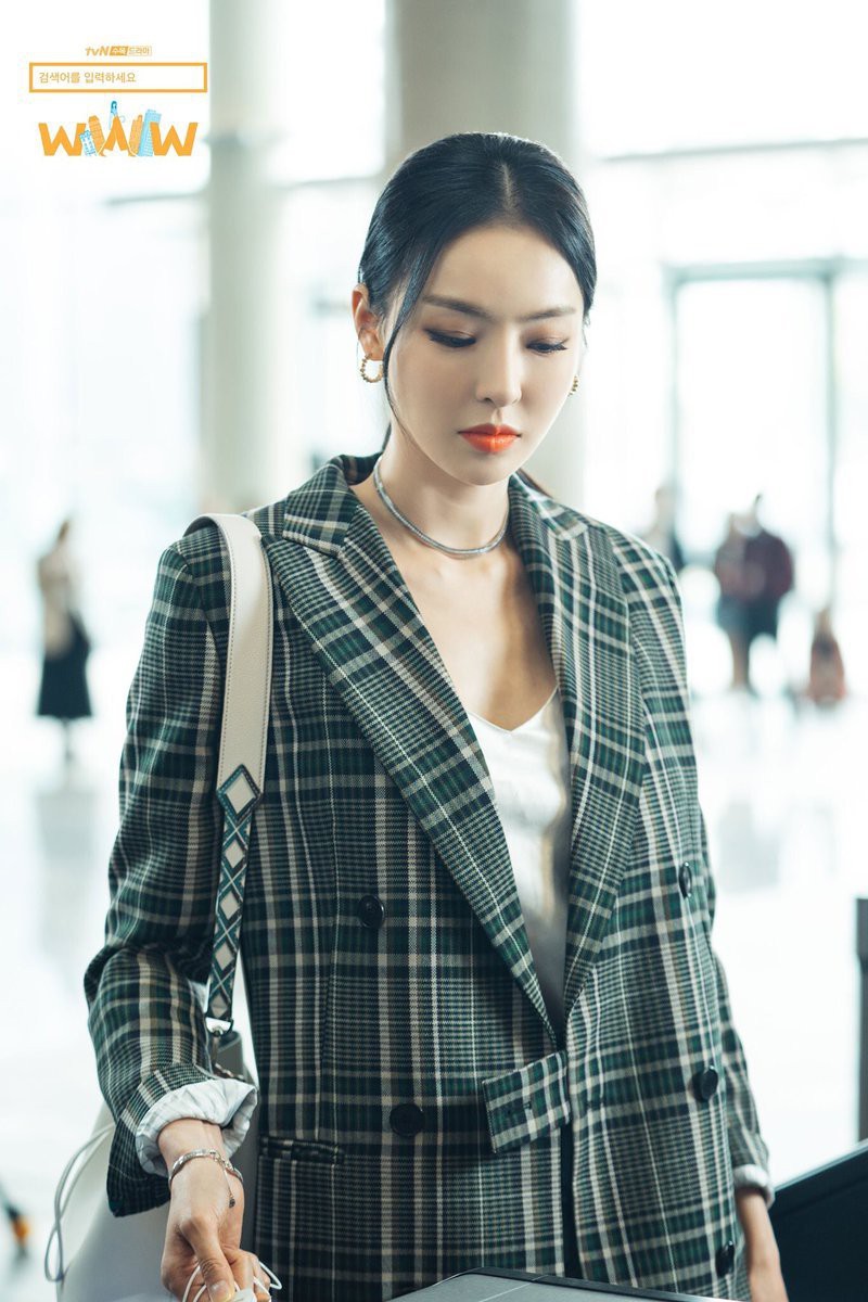 5 l&iacute; do phải xem ngay &ldquo;Search: WWW&rdquo; - Ba chị đại cung đấu v&igrave; top đầu ngầu nhất m&agrave;n ảnh H&agrave;n 2019 - Ảnh 15.