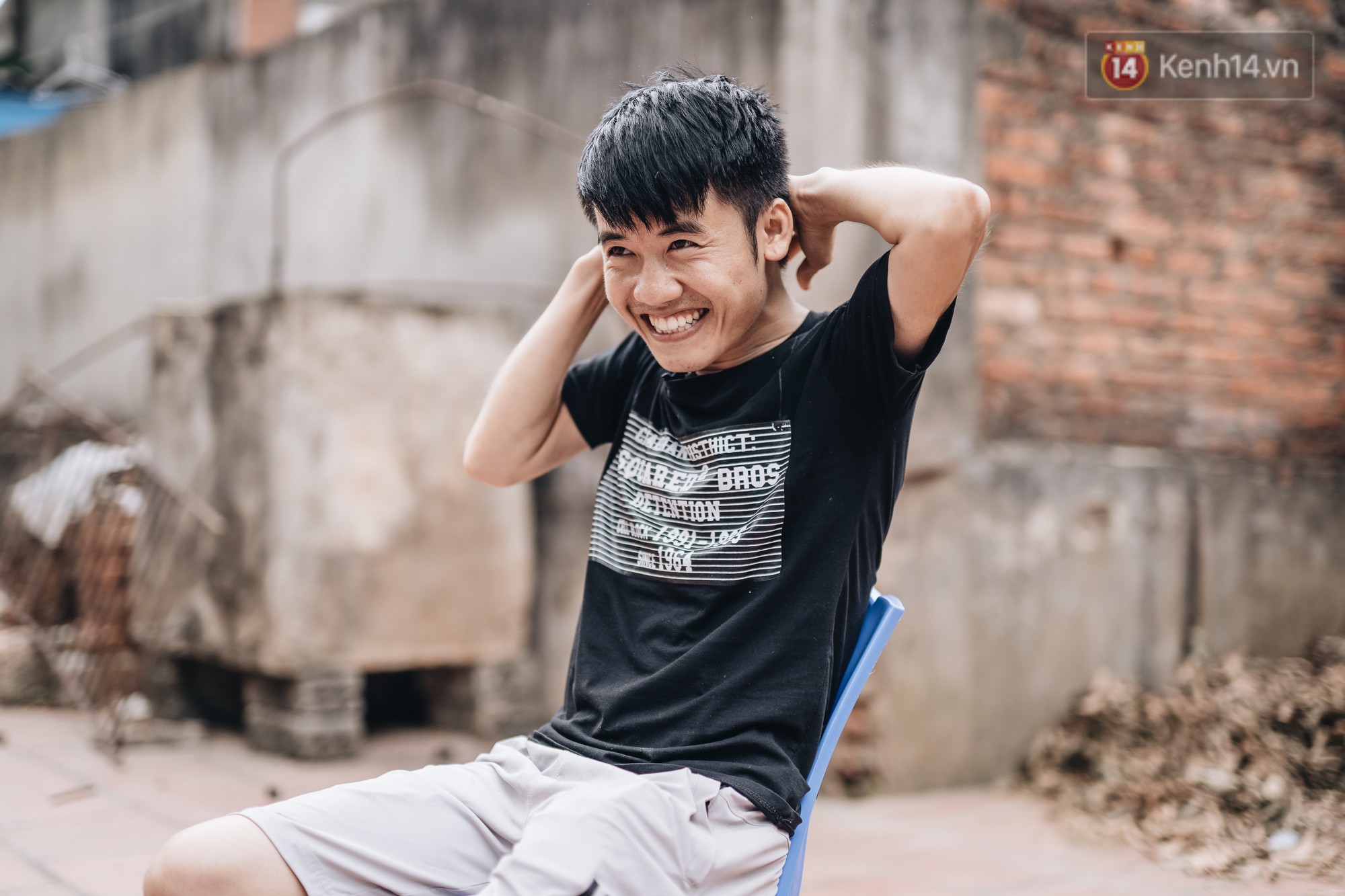 Trào lưu ông bà già làm vlog: Đi gần hết cuộc đời cũng 70-80 nồi bánh chưng, điều ông bà cần là niềm vui, thế là đủ - Ảnh 6. Trào lưu ông bà già làm vlog: Đi gần hết cuộc đời cũng 70-80 nồi bánh chưng, điều ông bà cần là niềm vui, thế là đủ - Ảnh 6.