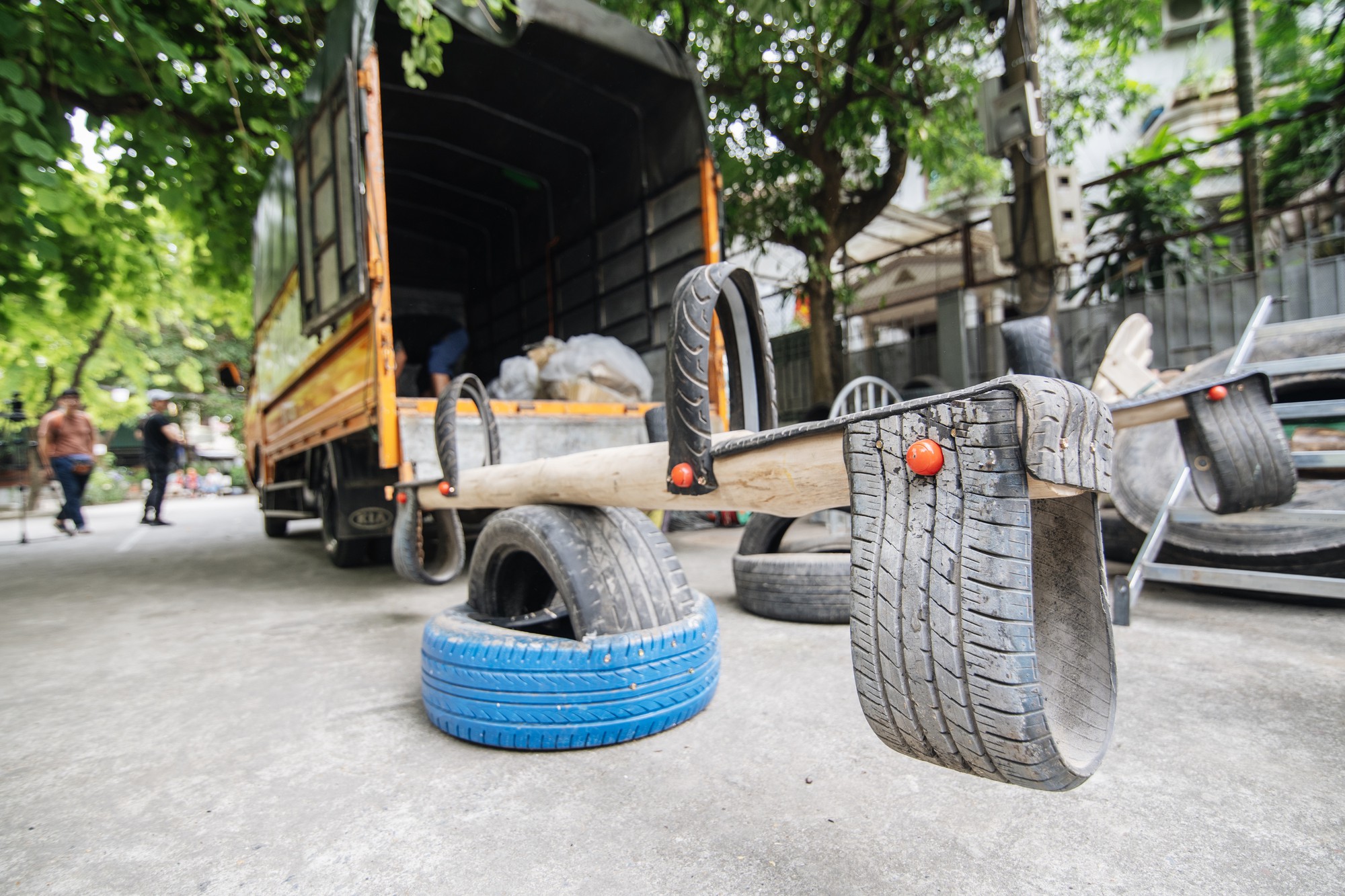 Khi những siêu nhí anh hùng sẵn sàng mang sân chơi thật trở lại - Ảnh 2. Khi những siêu nhí anh hùng sẵn sàng mang sân chơi thật trở lại - Ảnh 2.
