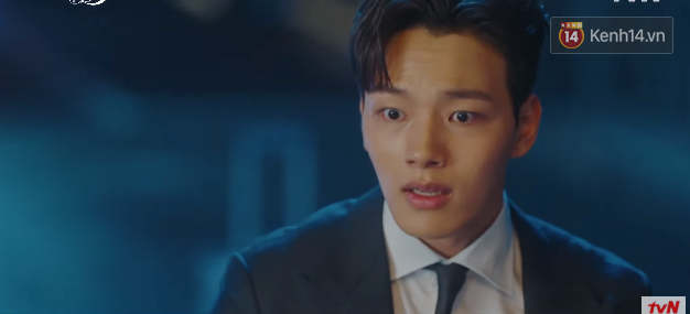 Bà chủ IU thưởng nóng Yeo Jin Goo khả năng nhìn ma làm quà sinh nhật ngay tập 1 Hotel Del Luna - Ảnh 16.