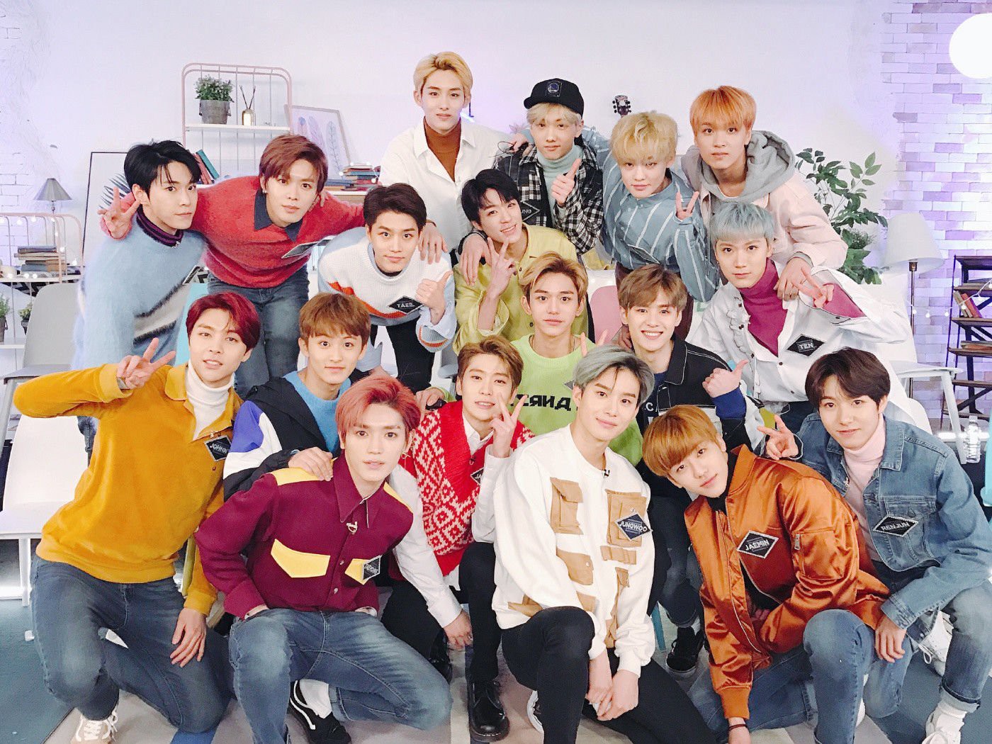 Đâu là những idolgroup Kpop gen 3 tích cực đẩy mạnh hoạt động nhóm thay vì hoạt động cá nhân? - Ảnh 3. Đâu là những idolgroup Kpop gen 3 tích cực đẩy mạnh hoạt động nhóm thay vì hoạt động cá nhân? - Ảnh 3.