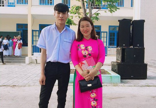Kỳ thi THPT 2019: Chàng trai đạt điểm 10 duy nhất ở Quảng Nam - Ảnh 1.