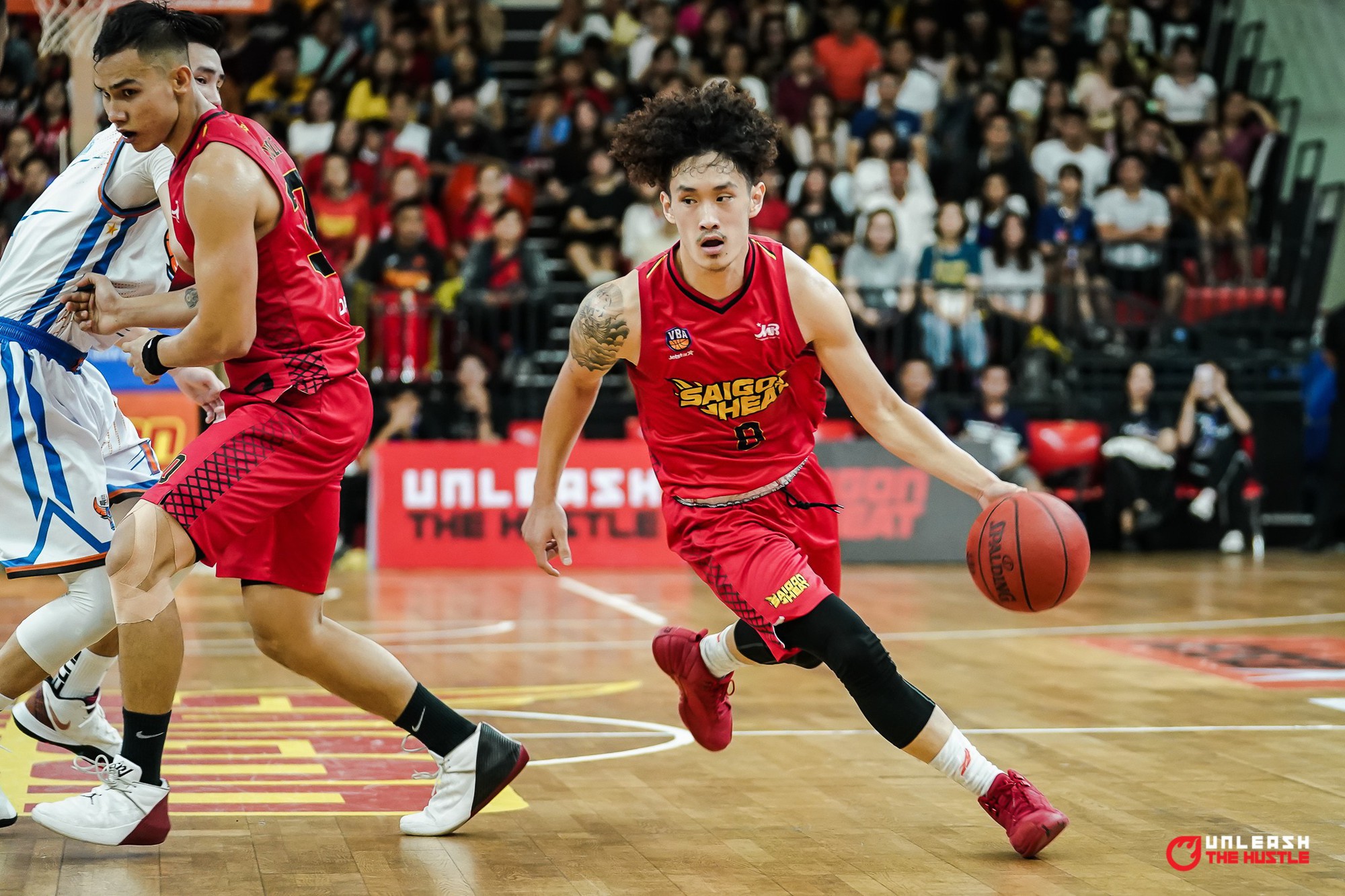 Nối tiếp Stefan Nguyễn, bạn thân Khoa Trần cũng vắng mặt đầy bí ẩn trong ngày Saigon Heat thi đấu - Ảnh 2. Nối tiếp Stefan Nguyễn, bạn thân Khoa Trần cũng vắng mặt đầy bí ẩn trong ngày Saigon Heat thi đấu - Ảnh 2.