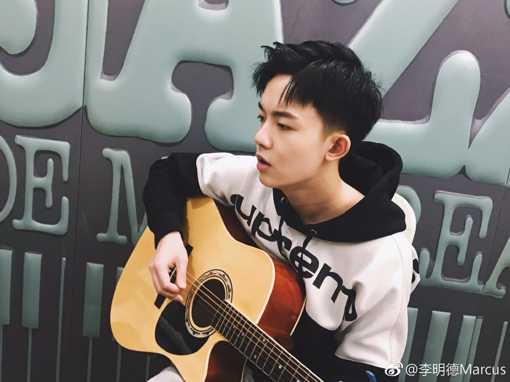 D&agrave;n cast C&aacute; Mực Hầm Mật đang g&acirc;y sốt: Dương Tử đ&atilde; lộ ảnh hẹn h&ograve; với nam ch&iacute;nh 8 m&uacute;i, Hồ Nhất Thi&ecirc;n bị tố đạo đức giả? - Ảnh 35.