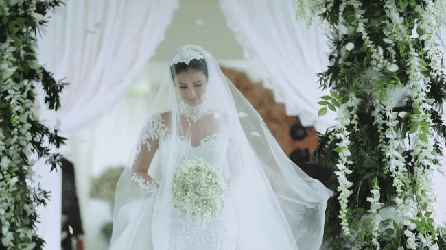 Bạn thân Hà Tăng - phu nhân thượng nghị sĩ Philippines từng diện tới 3 chiếc váy cưới xa hoa trong hôn lễ - Ảnh 4.