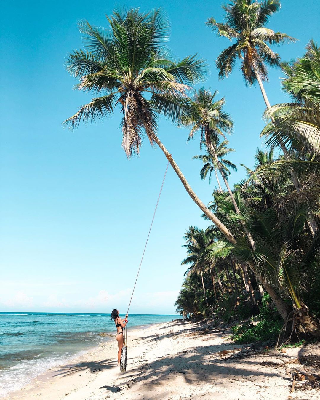 Vượt qua cả Bali và Hawaii, ốc đảo hình giọt nước kỳ lạ ở Philippines được tạp chí Mỹ bình chọn đẹp nhất thế giới - Ảnh 2.