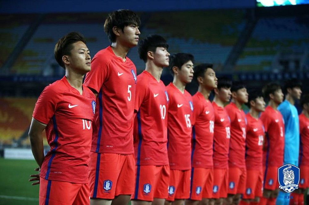 Báo Hàn Quốc: Việt Nam là đối thủ đáng gờm, còn Thái Lan là con mồi ngon tại vòng loại World Cup 2022 - Ảnh 2. Báo Hàn Quốc: Việt Nam là đối thủ đáng gờm, còn Thái Lan là con mồi ngon tại vòng loại World Cup 2022 - Ảnh 2.