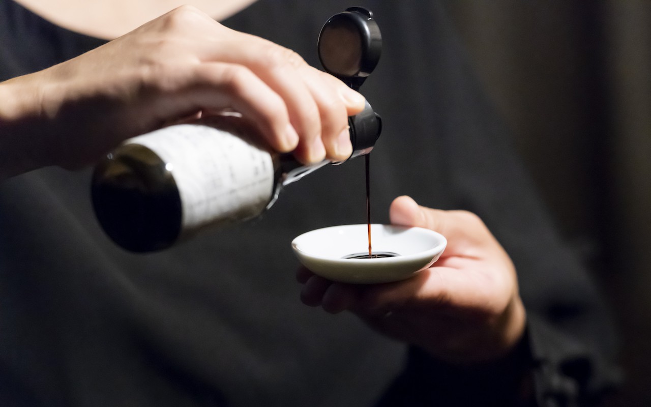 C&ugrave;ng l&agrave; nước tương như Việt Nam, của người Nhật kh&aacute;c g&igrave; m&agrave; vừa đắt vừa lắm chủng loại thế n&agrave;y? - Ảnh 8.