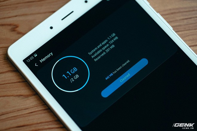 Mở hộp Galaxy Tab A 8.0 mới: Một mình một cõi “điện thoại bảng”, ngoài màn hình lớn ra còn gì hay không? - Ảnh 11.